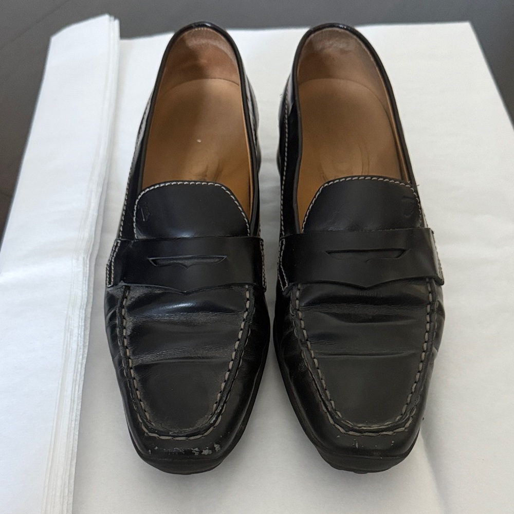 Tod’s Black Leather Loafers